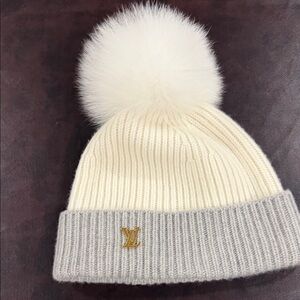 Louis Vuitton Cream and Gray Beanie with Pom Pom